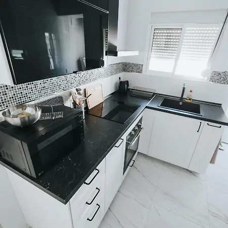 Shiny Nab Super Family Apartment *